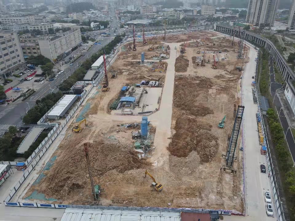 1648776133736000846.jpg 1.深铁璟城二期地块施工现场。.jpg